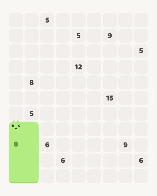 MeowBlock Level 132 after step 1, placing the 8-cell rectangular block at the lower-left area