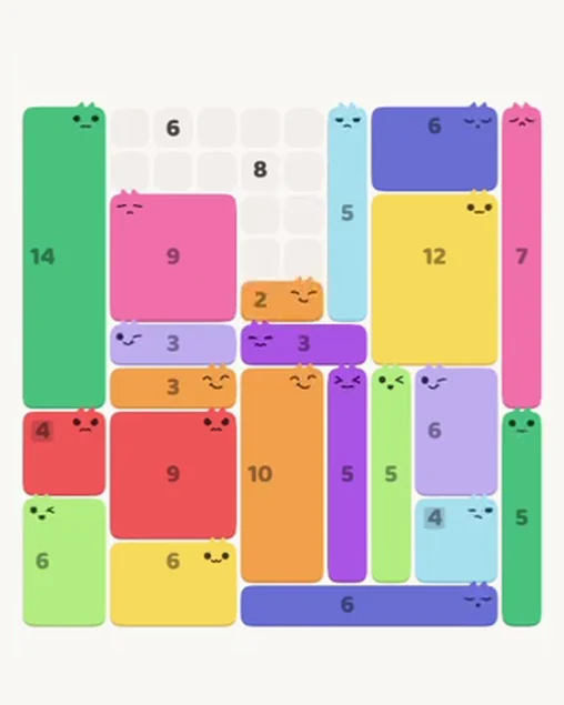 MeowBlock Level 84 after step 21, placing the 2-cell horizontal block at the middle center